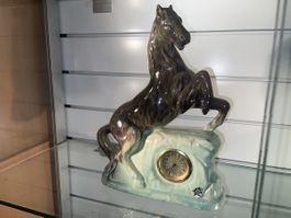 Pferdefigur Keramik mit Uhr Vintage 🐎🕰️ Rarität! 👌