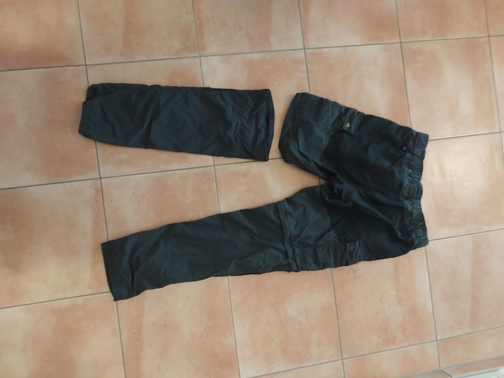 Decathlon Pantalons: Zip-Off Wanderhose Forclaz – Neuf (Voir description) à Schachen LU par sim_ptm9 2