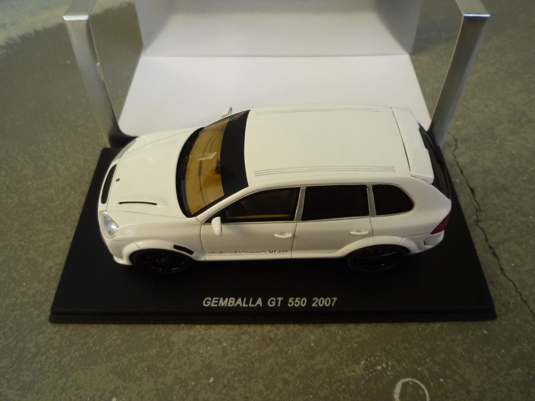 Modellini d'auto: Gemballa GT 550 (2007) – Nuovo e nell'imballaggio originale da Flawil venduto da Imperiosud 5