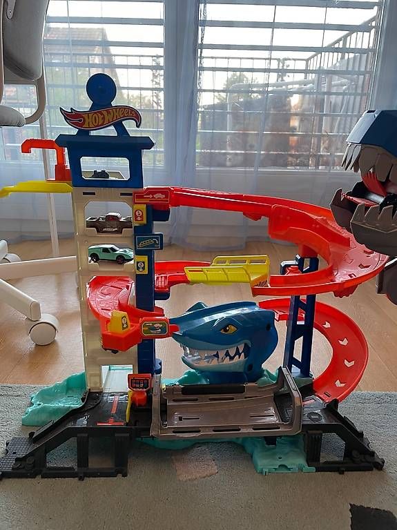 Hot Wheels Giocattoli: Hot Wheel Spiel Set – Usato da Bassersdorf venduto da tarro2002 1