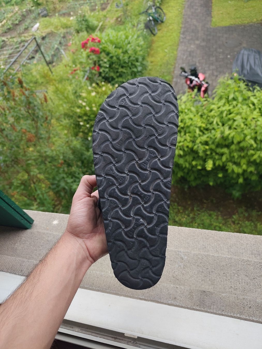 Birkenstock Scarpe da uomo: Birkenstock sandals 44 black – Usato da Zürich venduto da mar_mls6 2