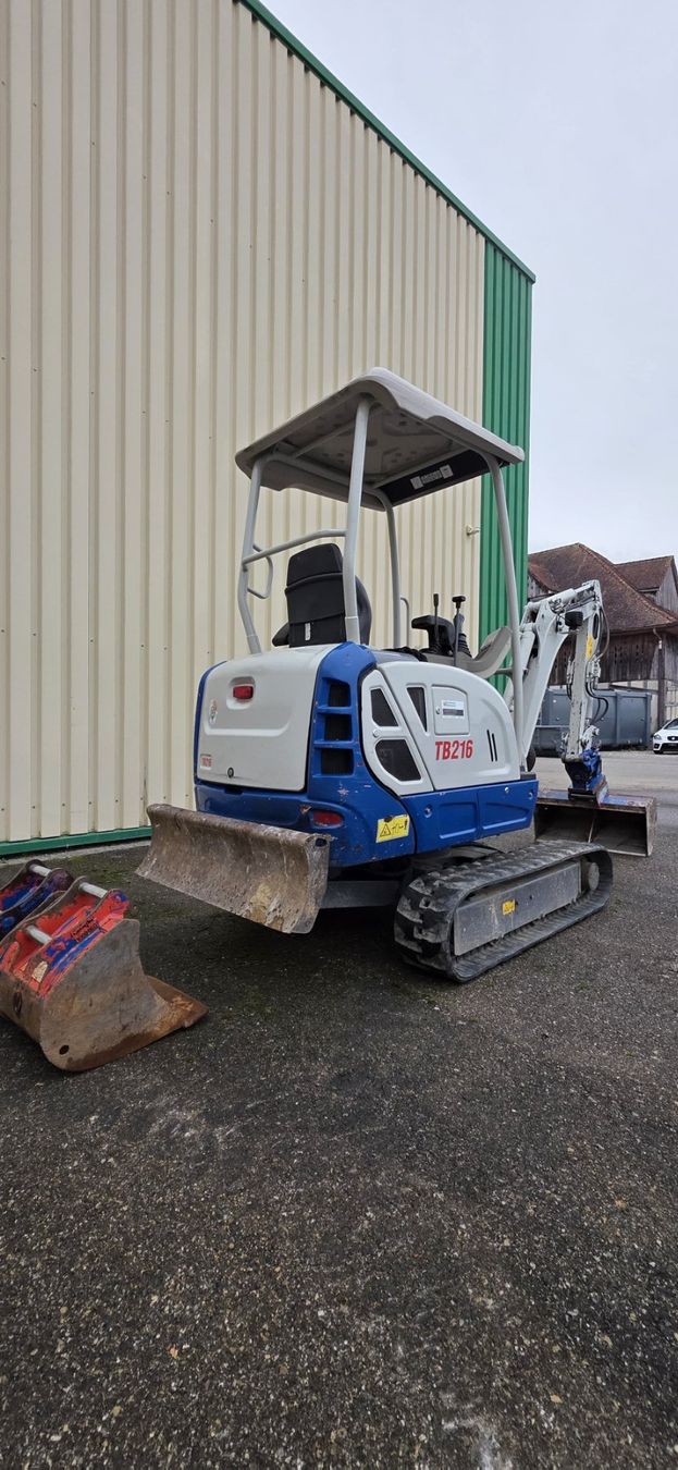 Takeuchi Bagger: Takeuchi TB216 Bagger – Gebraucht aus Lengwil von x-rent 1