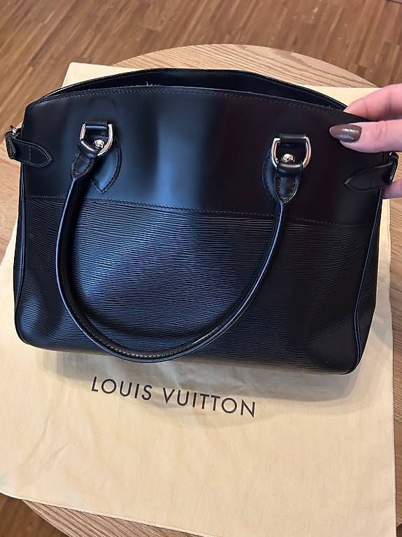 Louis Vuitton Taschen für Damen: original louis vuitton tasche – Gebraucht aus baar von ipe_q677