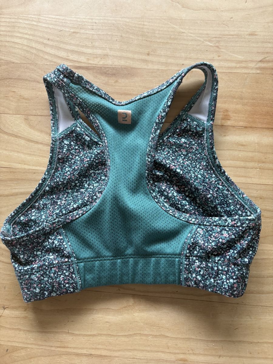 Lotti & Set di vestiti: Sportset Mädchen 140 – Usato da Bergdietikon venduto da Marineh2004 4