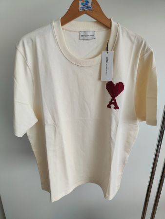 Neues (ungetragenes) Ami Paris T-Shirt, Grösse M