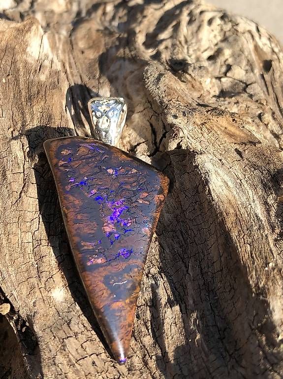 Ciondoli: Boulder Opal Anhänger – Usato da Wigoltingen venduto da SANDROPAL