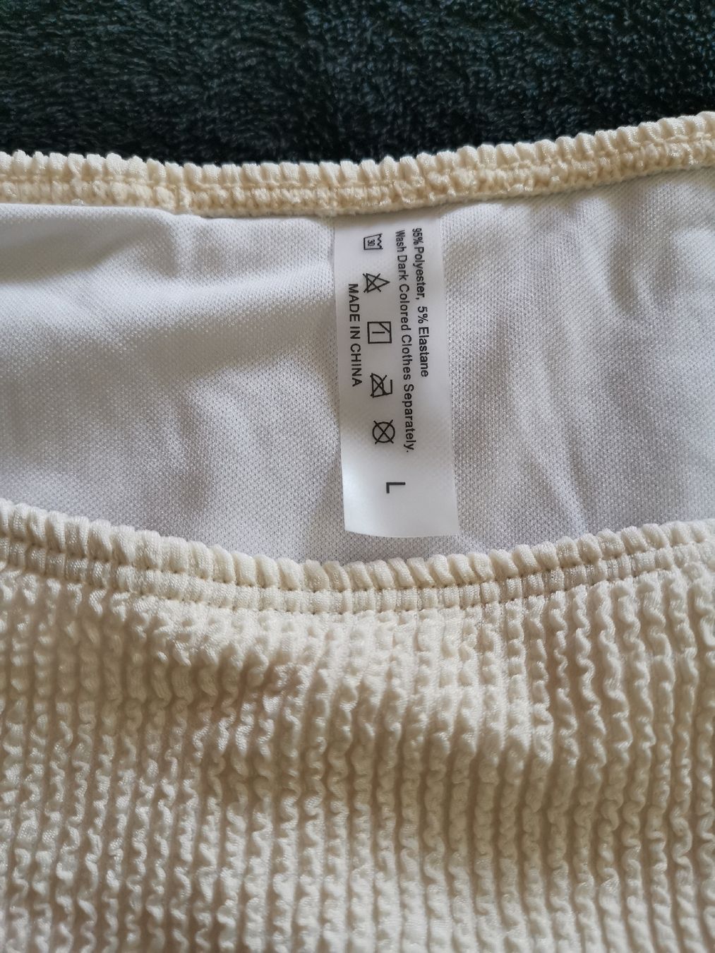 Maillots de bain & Bikinis: Bikini Gr.L, creme-farbig, modisch, Schnäppchen – Neuf (Voir description) à Jona par baccara55 1