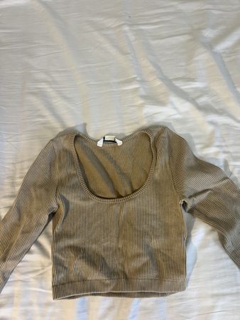 Beige crop top