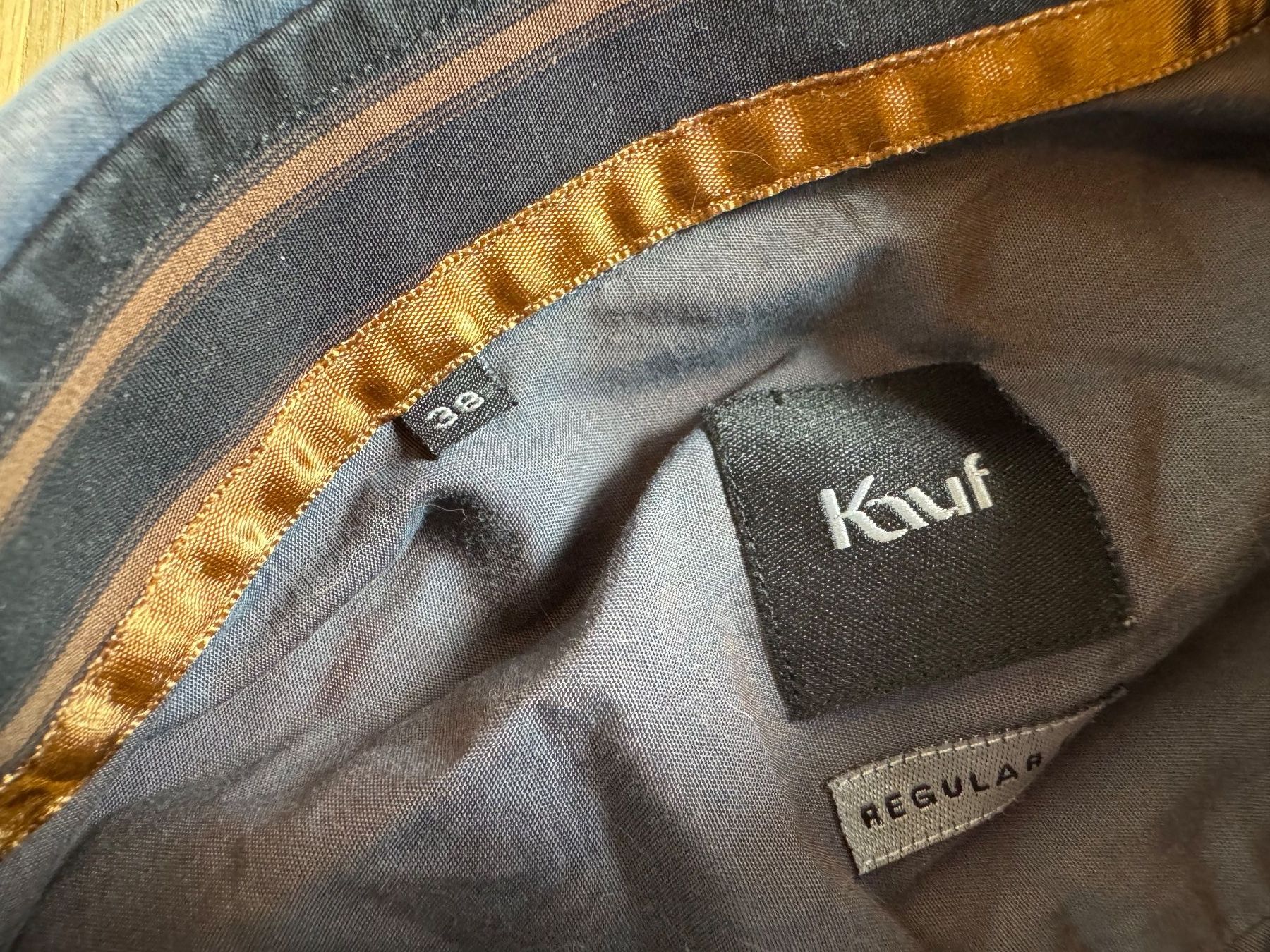 Hemden: Herren Hemd Kauf Grösse 38 regular langarm – Gebraucht aus Flawil von hallyi 1