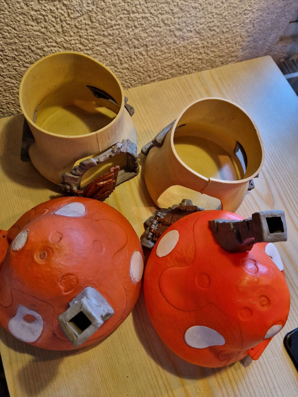 Schleich Figuren: 2 Schlumpfhäuser – Defekt aus Müllheim Dorf von Manuka_lu 3