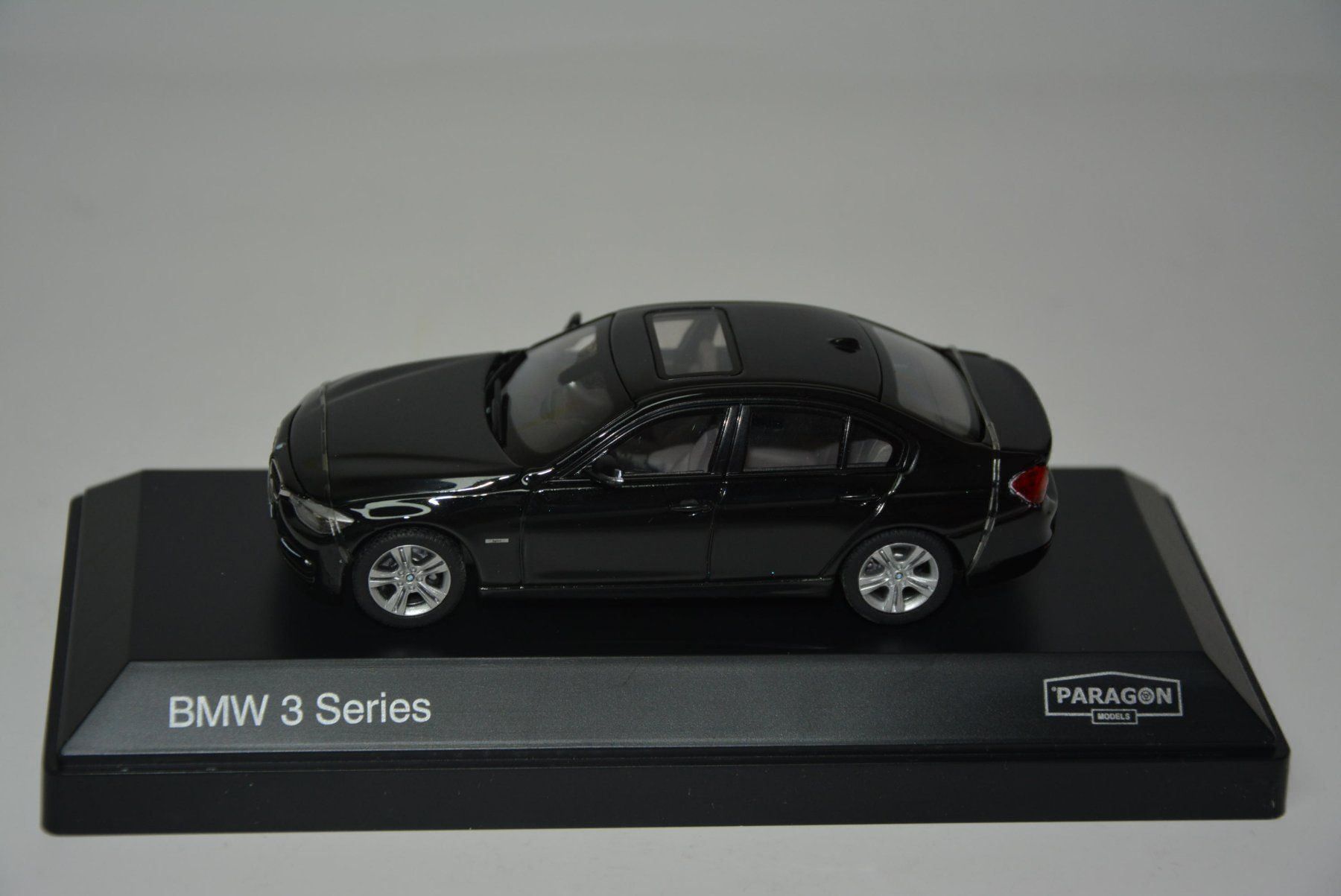 BMW Modellini d'auto: BMW 3 Series , schwarz , Paragon , 1:43 – Nuovo e nell'imballaggio originale da Goldach venduto da Feivel9 1