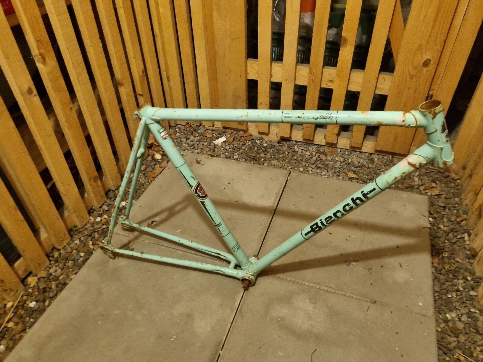 Bianchi Pezzi di ricambio: Bianchi Rahmen – Difettoso da Finsterhennen venduto da SierraSierra 2