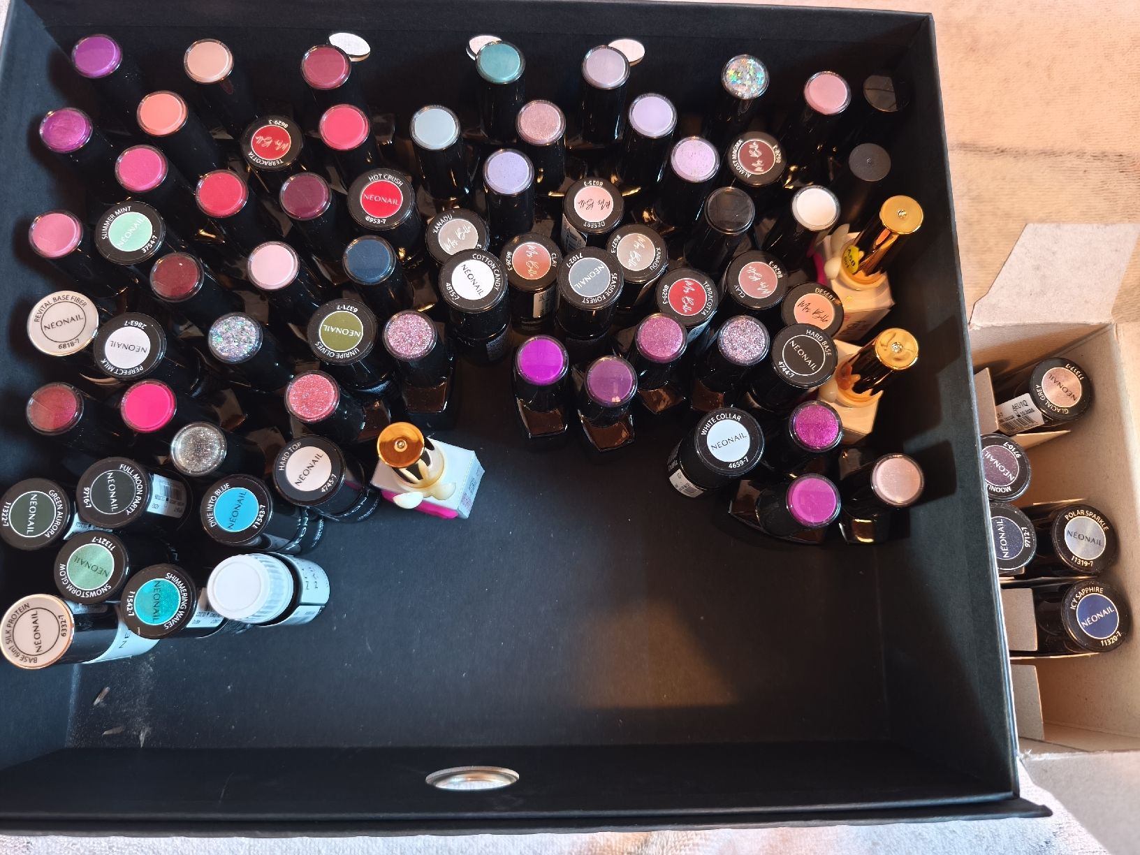 Shellac Smalto per unghie: riesiges Maniküreset mit Shellac – Usato da Subingen venduto da MZubi 5