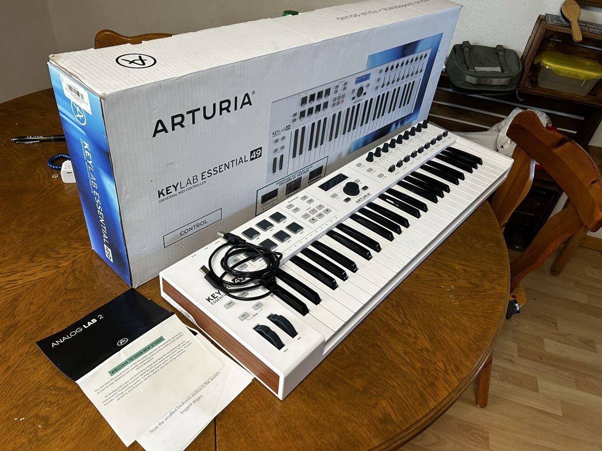 Arturia Instruments de musique: Arturia Keylab Essential49  – D'occasion à Winterthur par negrito02 1