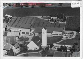 Flugaufnahme Truttikon ZH Dorf mit Kirche - Photo: 90x125mm