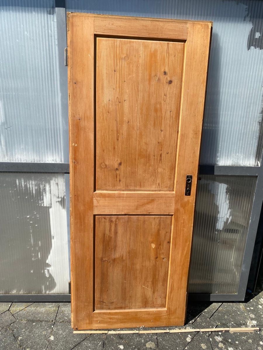 Porte: Türe Holz – Usato da Aarberg venduto da Jakaro 1