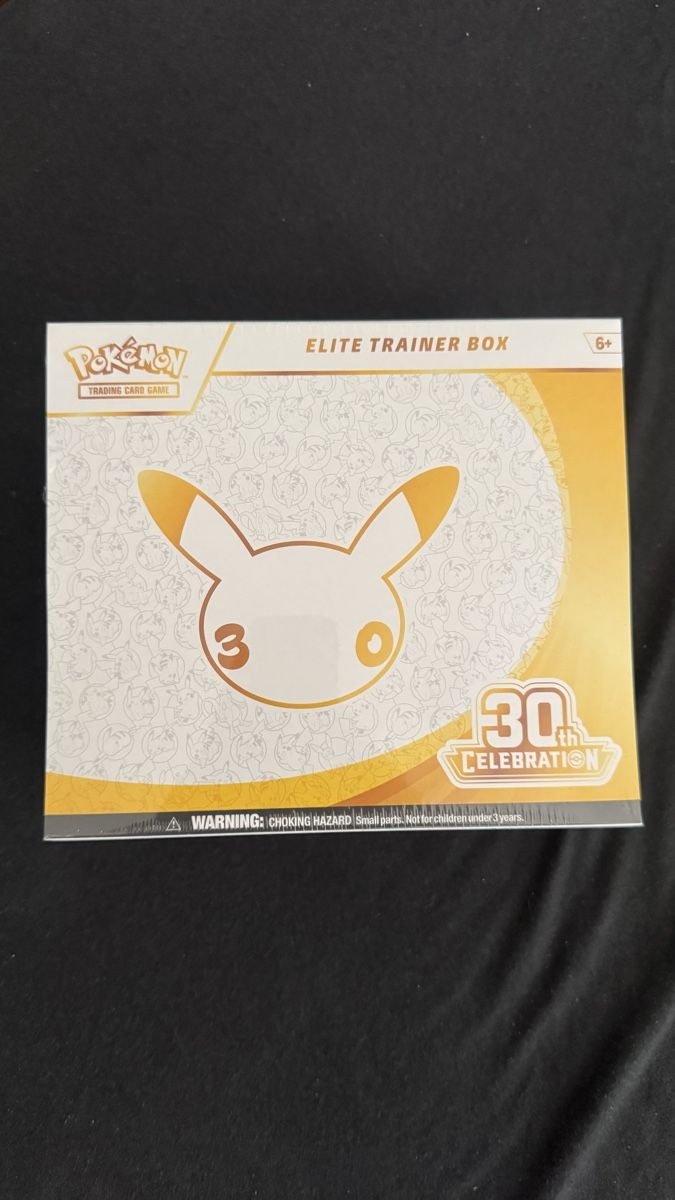 Pokémon Sammelbilder & Trading cards: Pokemon 30th Celebrations etb – Neu und originalverpackt aus glattbrugg von sho_d9ht