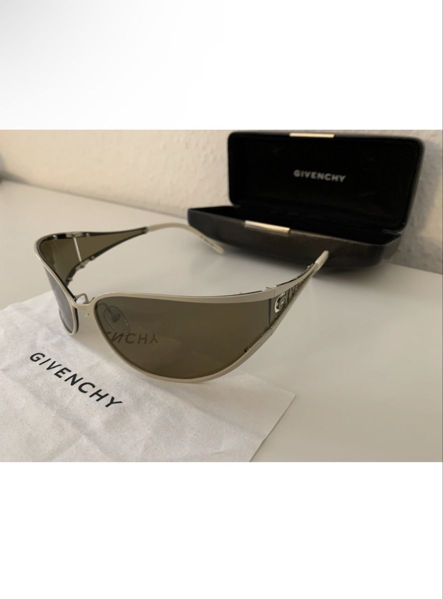 Givenchy Brillen & Gläser: Givenchy sunglasses unworn with case – Neu und originalverpackt aus Zürich von nat_7wll 2