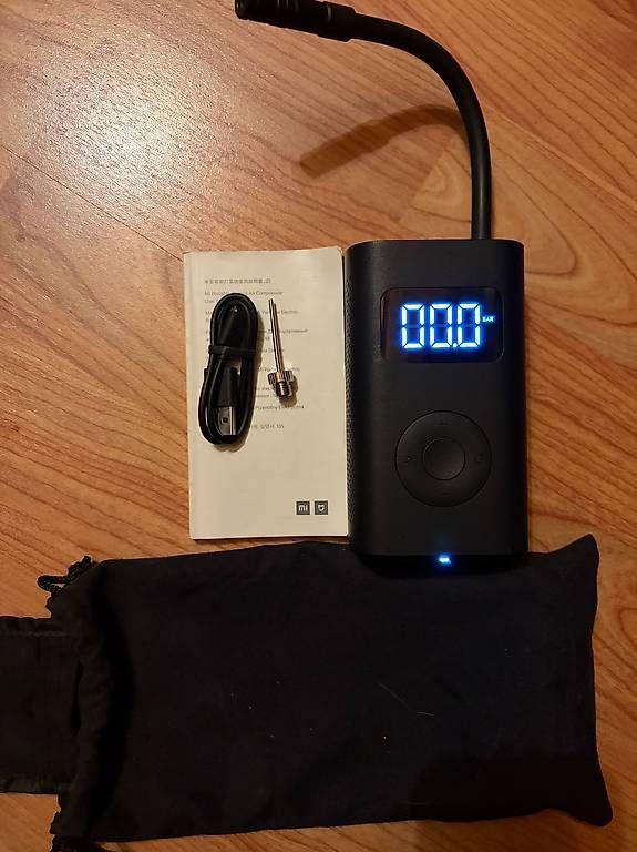 Xiaomi Compressori: Compresseur portable Xiaomi – Usato da Choëx venduto da Xims