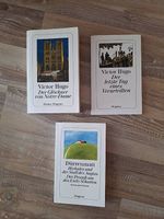 Verschiedene Bücher von Victor Hugo oder Dürrenmatt