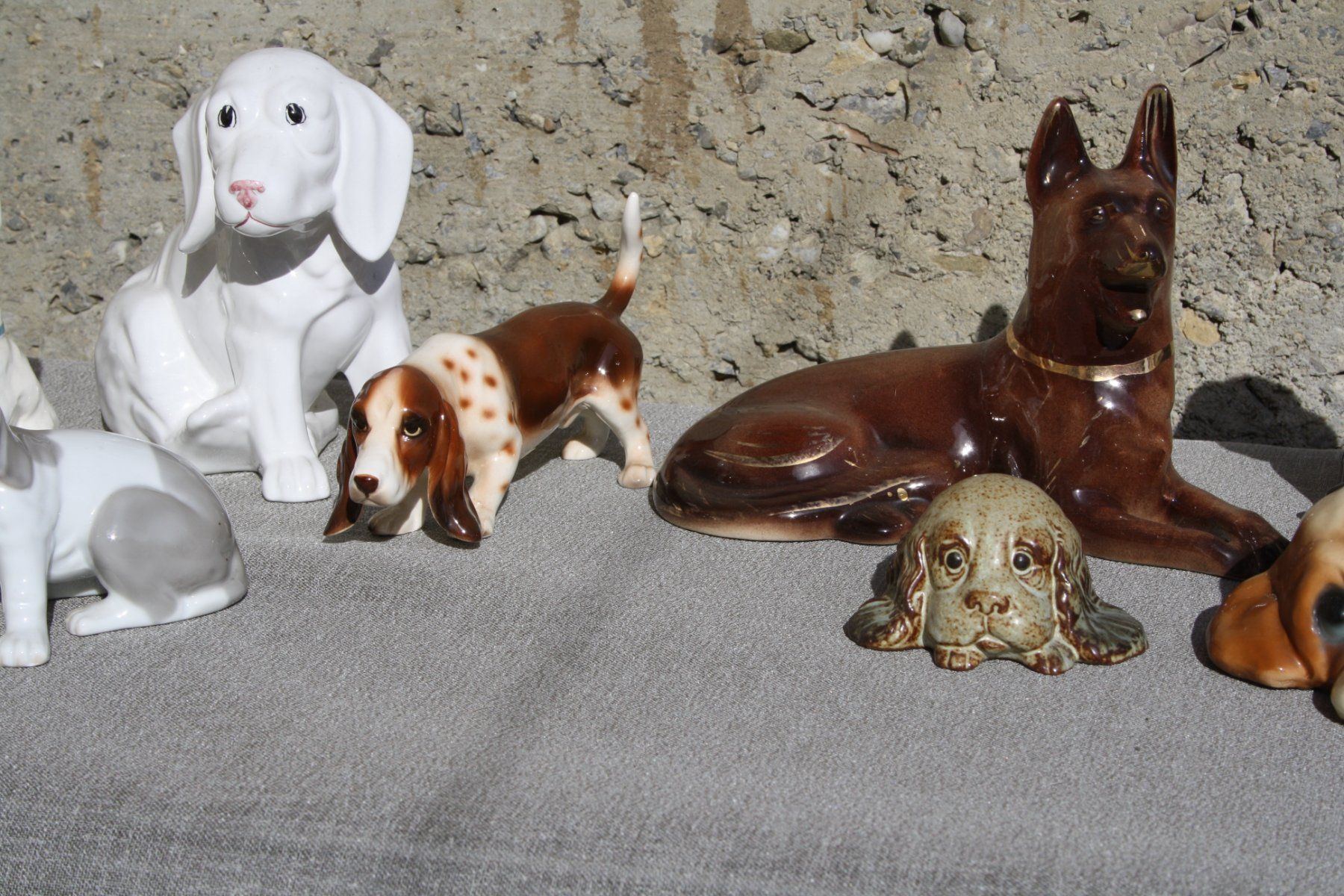 Statuette: HUNDE FIGUR / EN EINE GANZE SAMMLUNG – Usato da Wauwil venduto da Pneuedy 5