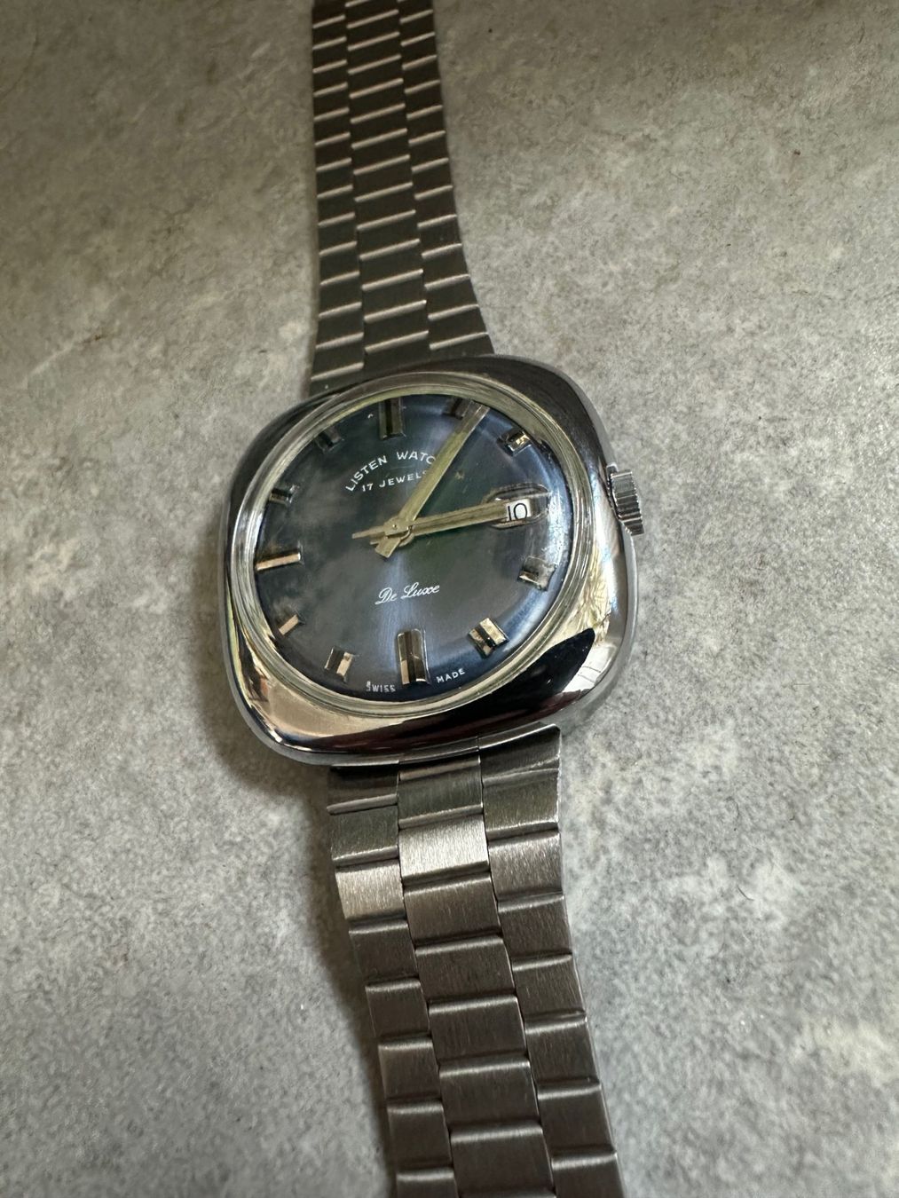 Swiss Orologi: 17 Jewels Swiss Watch – Usato da Pieterlen venduto da Plasticbox 1