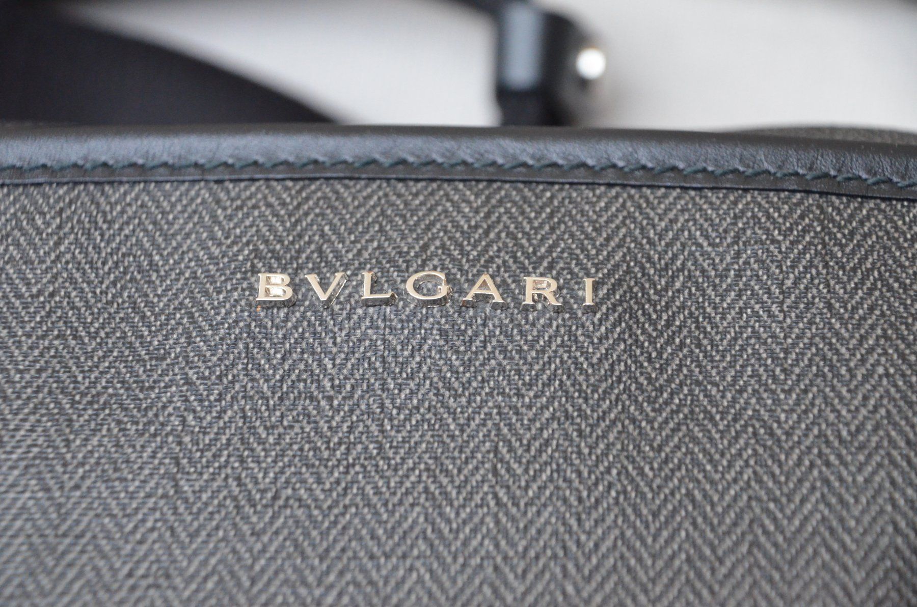 Bulgari Taschen: Bvlgari Tasche / sac Messenger – Gebraucht aus Collonges von arashee 6