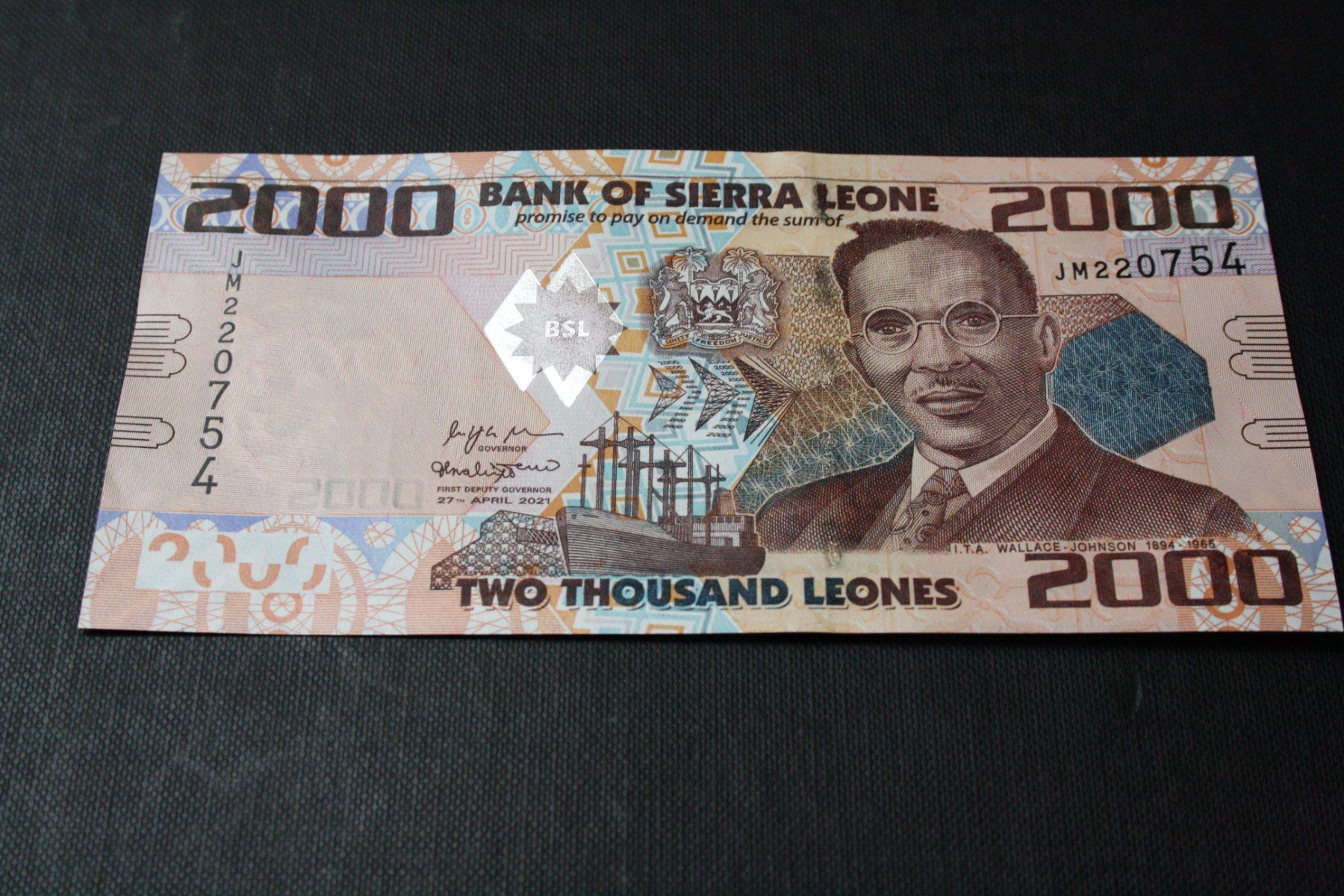 Banconote: Sierra Leone UNC 2 000 Leones 2021 – Nuovo (secondo la descrizione) da Cormondrèche venduto da Hermes.monnaies