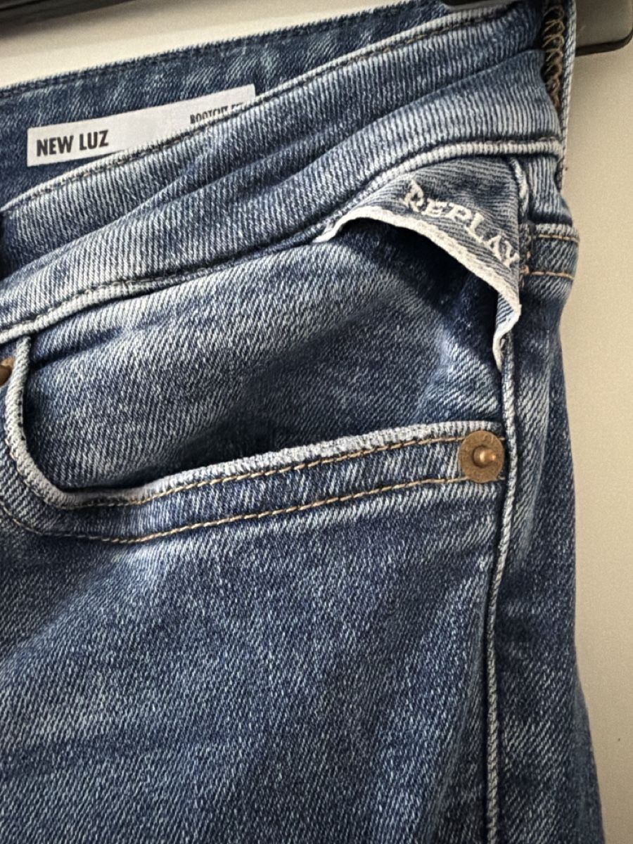 Replay Jeans: Replay New Luz Bootcut Jeans, neu! – Nuovo (secondo la descrizione) da Niederhasli venduto da Luxevault 4