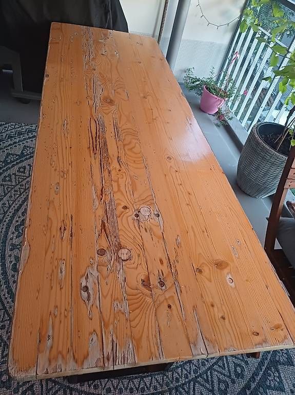 Set di tavolo e panche: Bierbankgarnitur – Usato da Zug venduto da laialy_sue 3