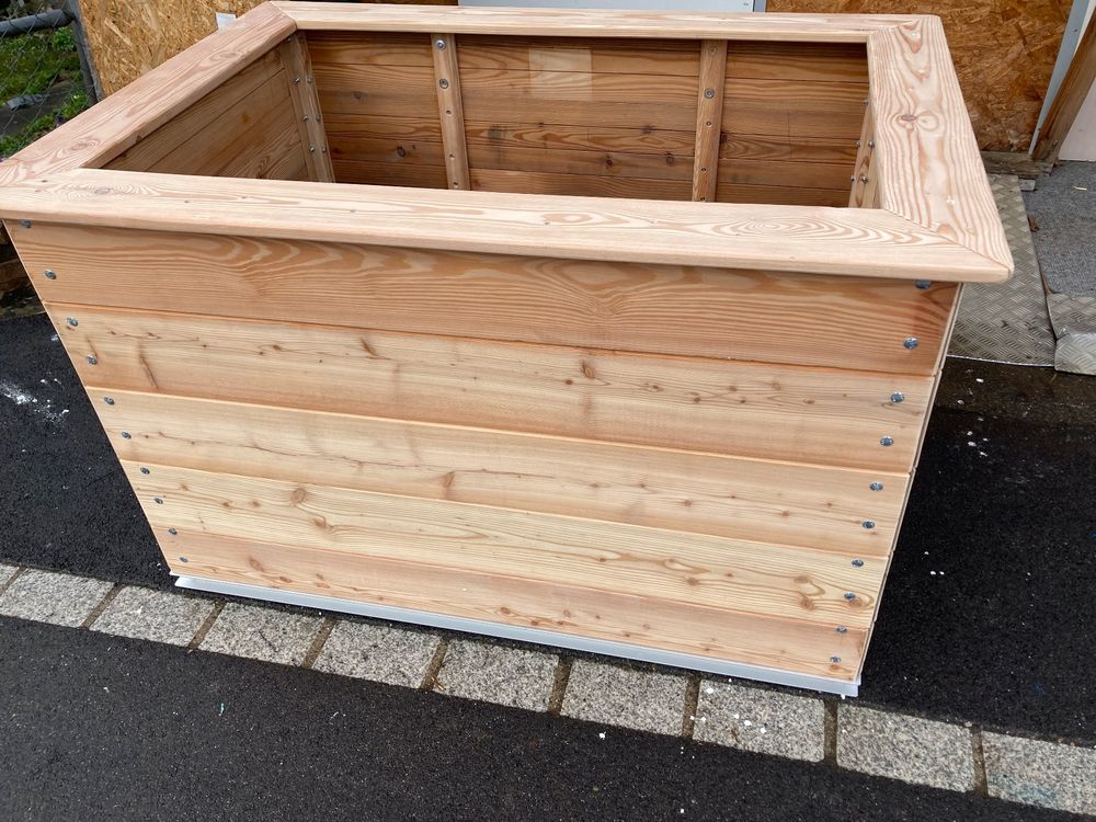 Hochbeet, Pflanzbeet aus schweizer Lärchenholz Kaufen auf Ricardo