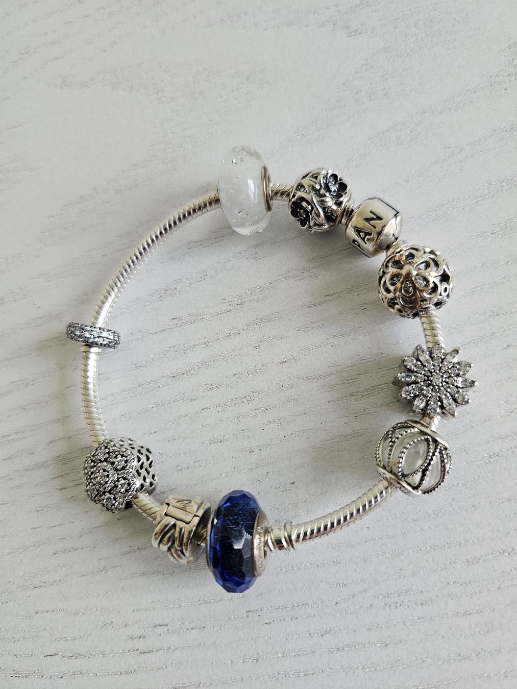 Pandora Bracelets: Pandora Armband mit Charms – Neuf (Voir description) à Goldau par Rimana_8 1