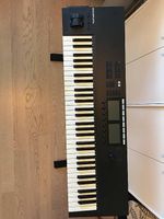 Native Instruments Komplete Kontrol S61 MK2 - MIDI Keyboard