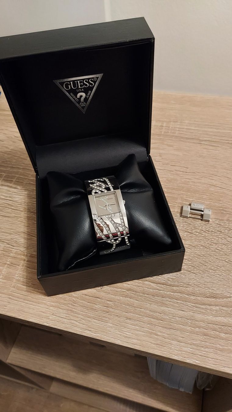 Guess Orologi: Guess Uhr – Usato da Anglikon venduto da Yari05
