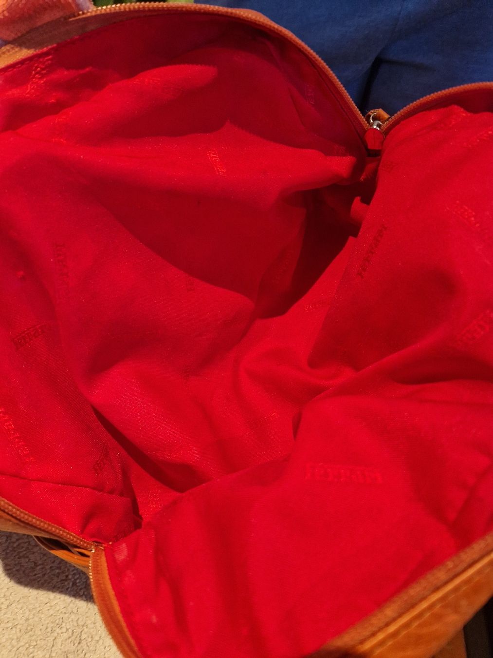 Custodie per cosmetici: Kulturtasche von Ferrari – Usato da Basel venduto da AvideZa 2