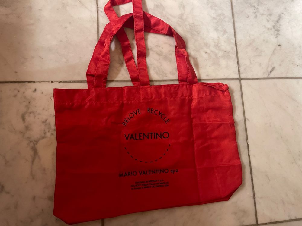 Valentino hot sale dust bag