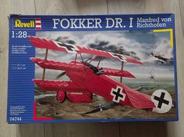 Maquette 1/28 Fokker DR.1 