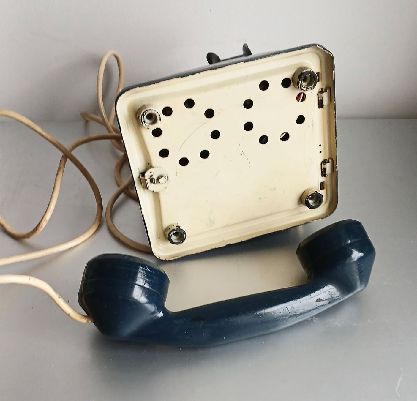 Telefoni: Vecchio telefono in metallo – Usato da Lugano venduto da Maurizio_Collector 4