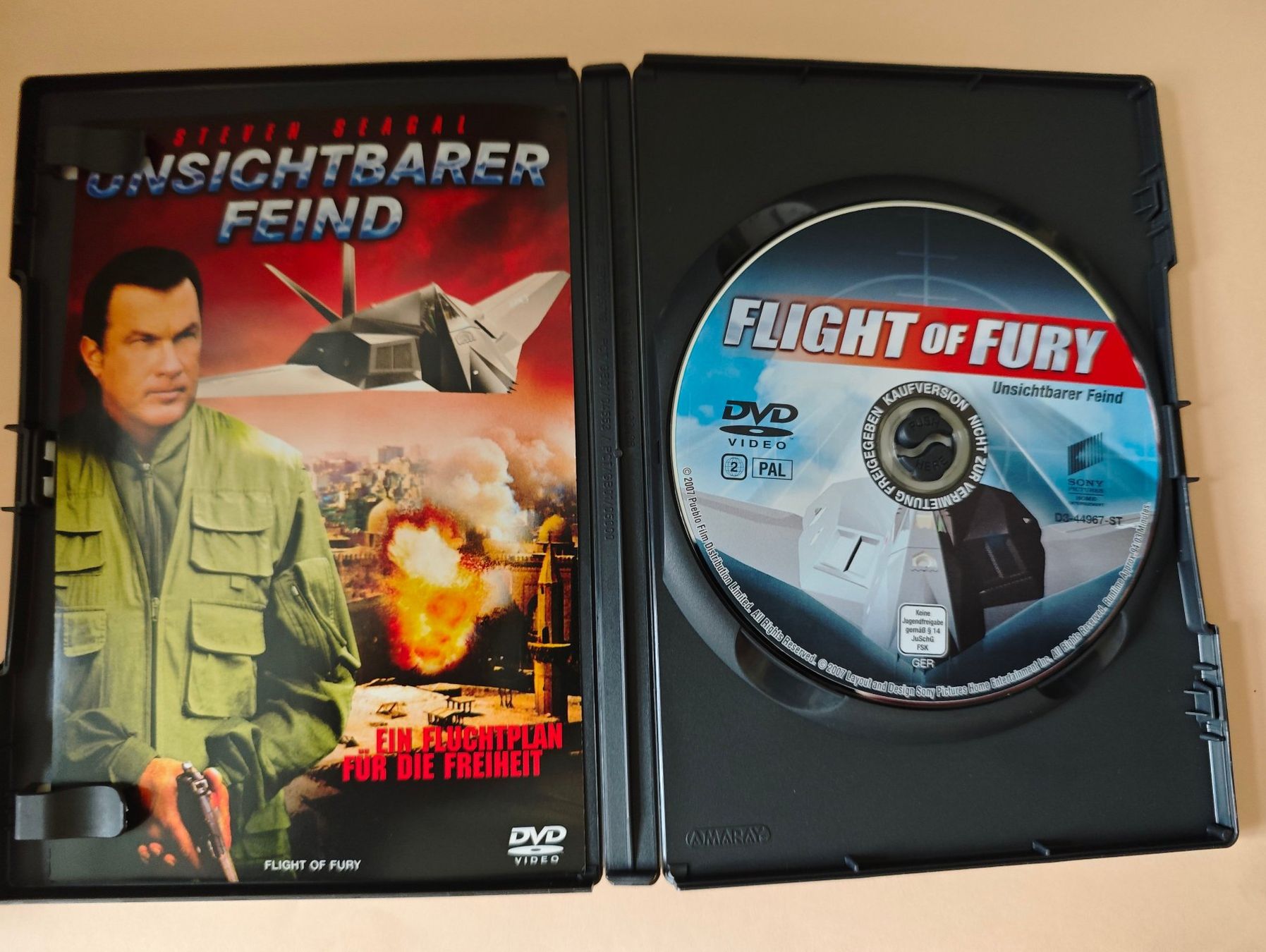 Alle DVDs: Unsichtbarer Feind – Gebraucht aus Laufenburg von Toni5010 1