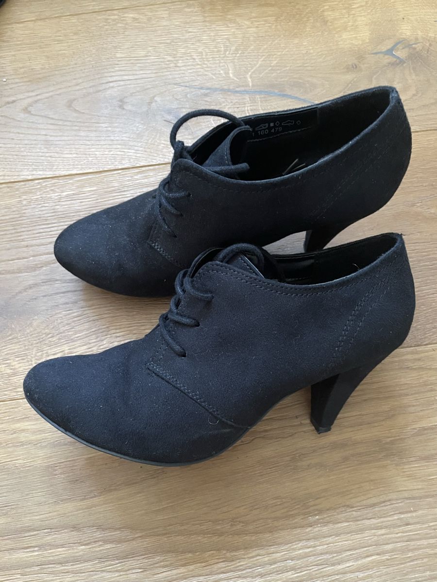 Scarpe da donna: Pumps – Usato da Aarwangen venduto da erd_ngx8