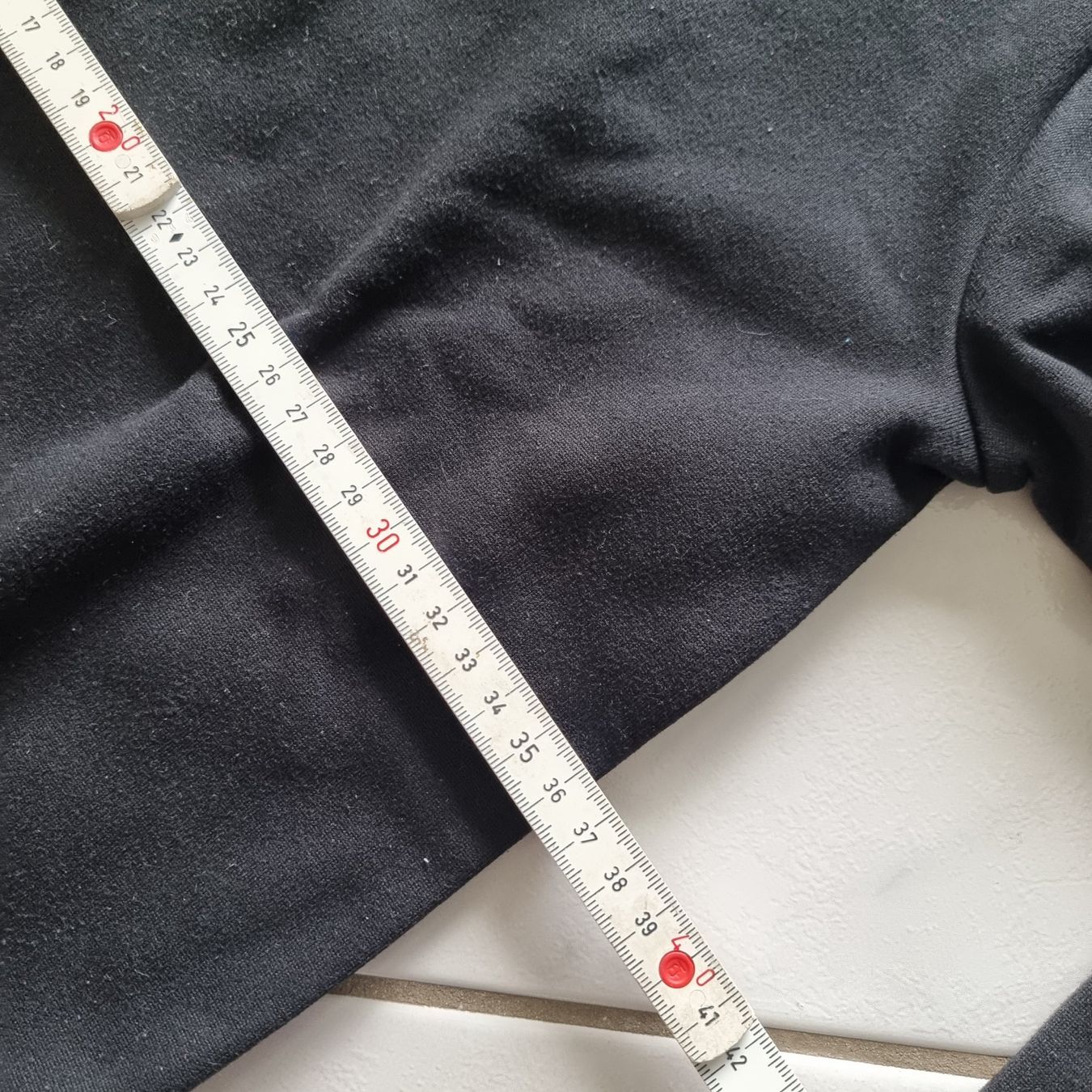 Pullover & Sweatshirts: Schöner schwarzer Trevolution Skipulli Gr. 128 – Gebraucht aus Arth von Africa44 3