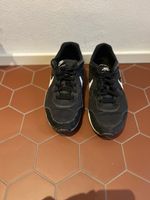 Nike Sneaker MD Runner 2 schwarz Grösse 41 gebraucht