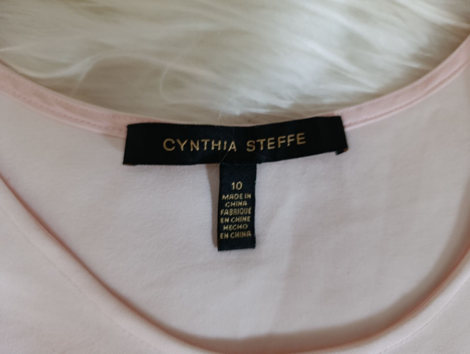 Vestiti: robe rose cynthia steffens t 40/42 – Usato da Monthey venduto da 04Elisa 2