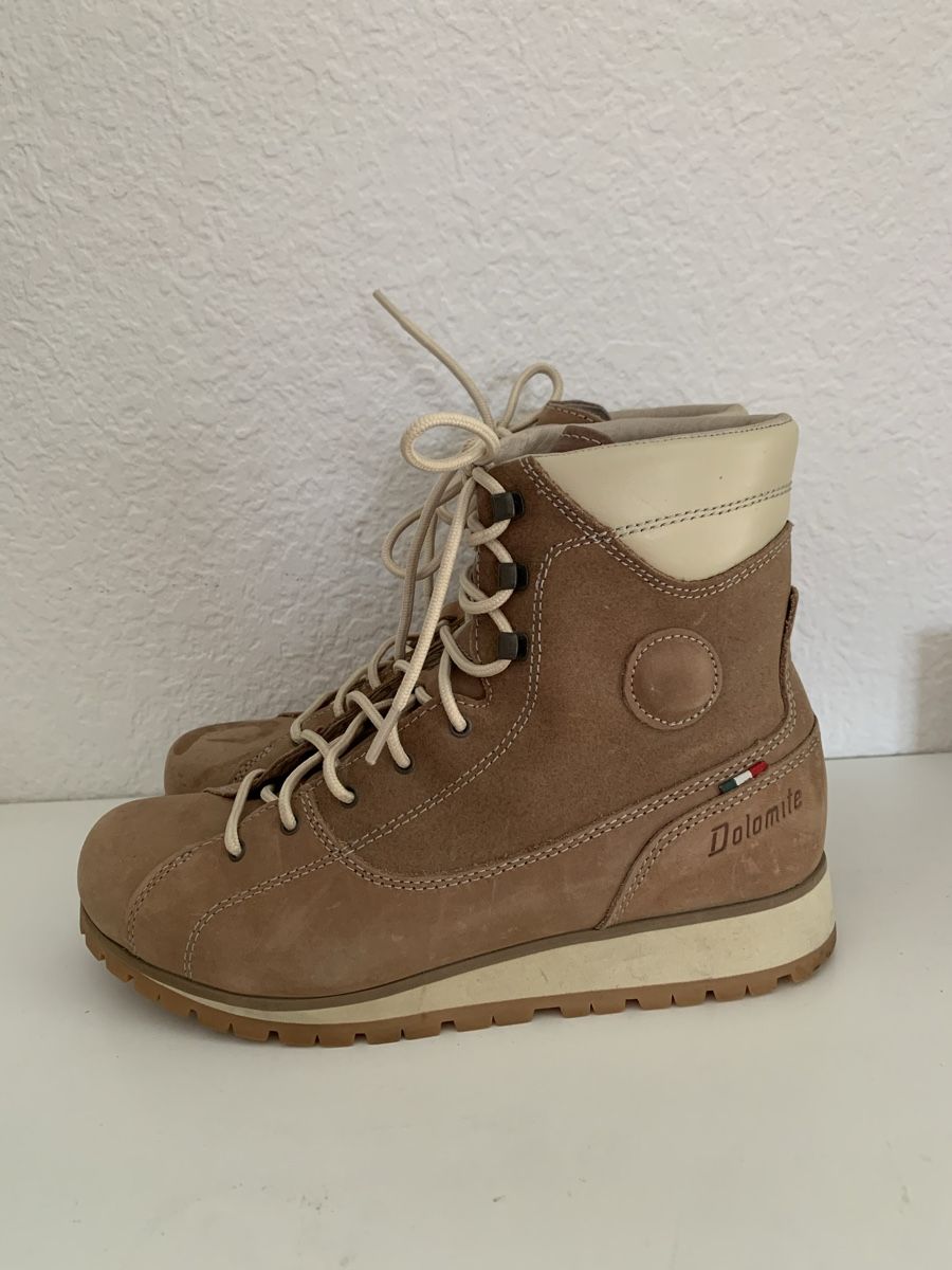Dolomite Damenschuhe: Dolomite Wanderschuhe gr 38 2/3 – Gebraucht aus Olten von ema_c6lr
