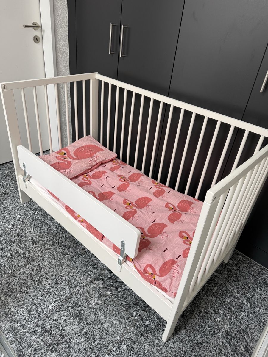 Ikea Letti: IKEA Babybett Gulliver 60cm x 120cm inkl. Matraze – Usato da Zug venduto da hel_nx69 1