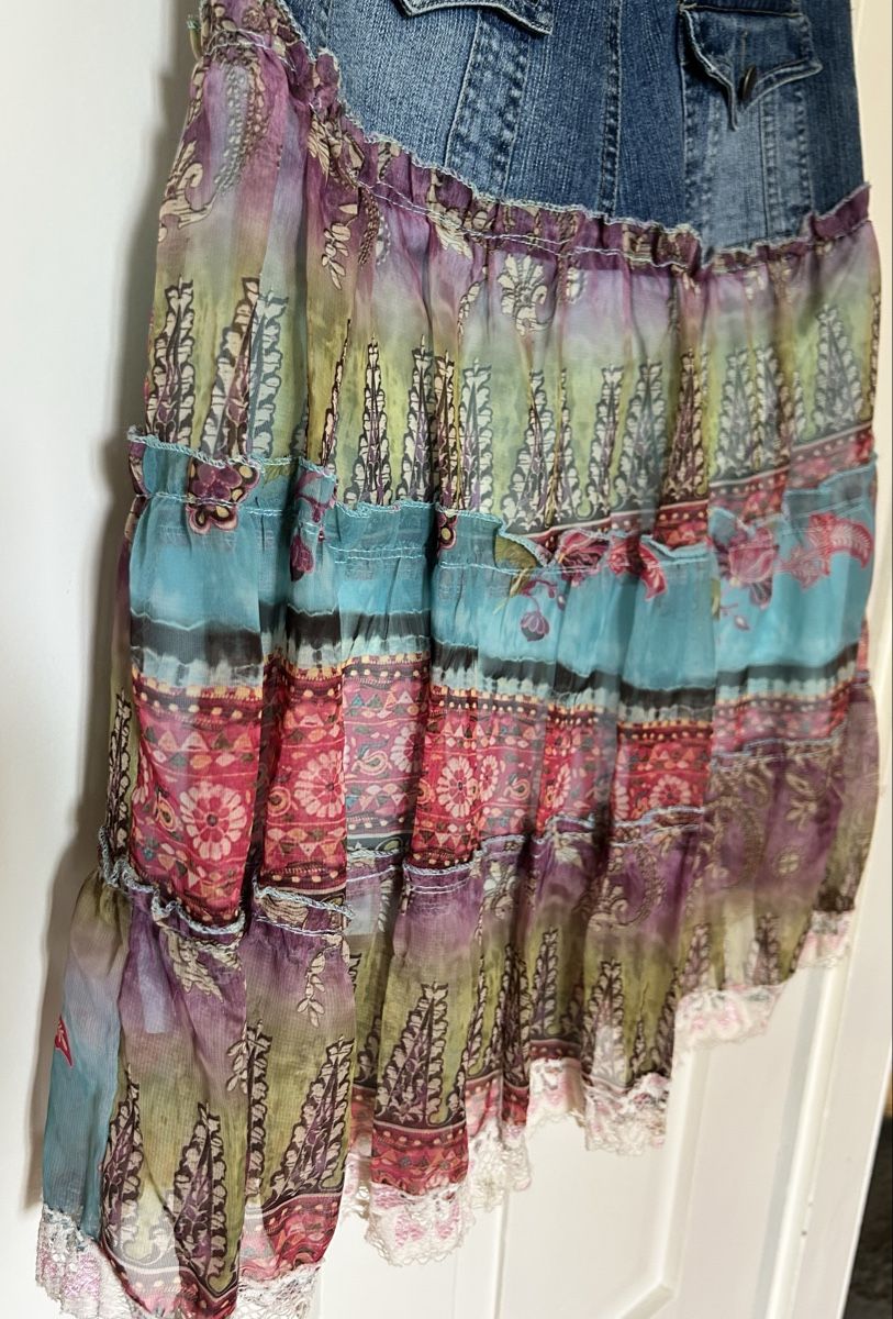 Röcke: Boho Chic Denim and Chiffon Skirt, Size 40 - Spring Ready! – Neu (gemäss Beschreibung) aus Zürich von Mistral61 7