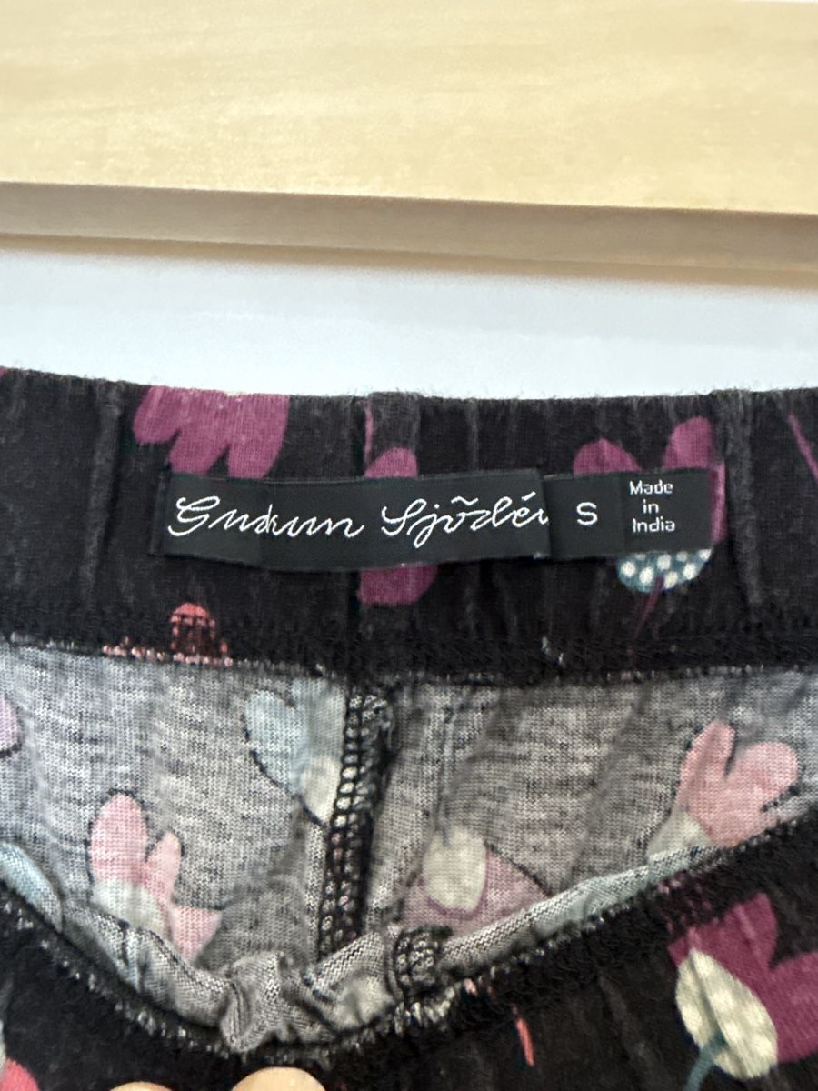 Gudrun Sjöden Pantaloni: Gudrun Sjöden Jerseyhose Gr.S – Usato da Winkel venduto da _OachKatzerl_ 1