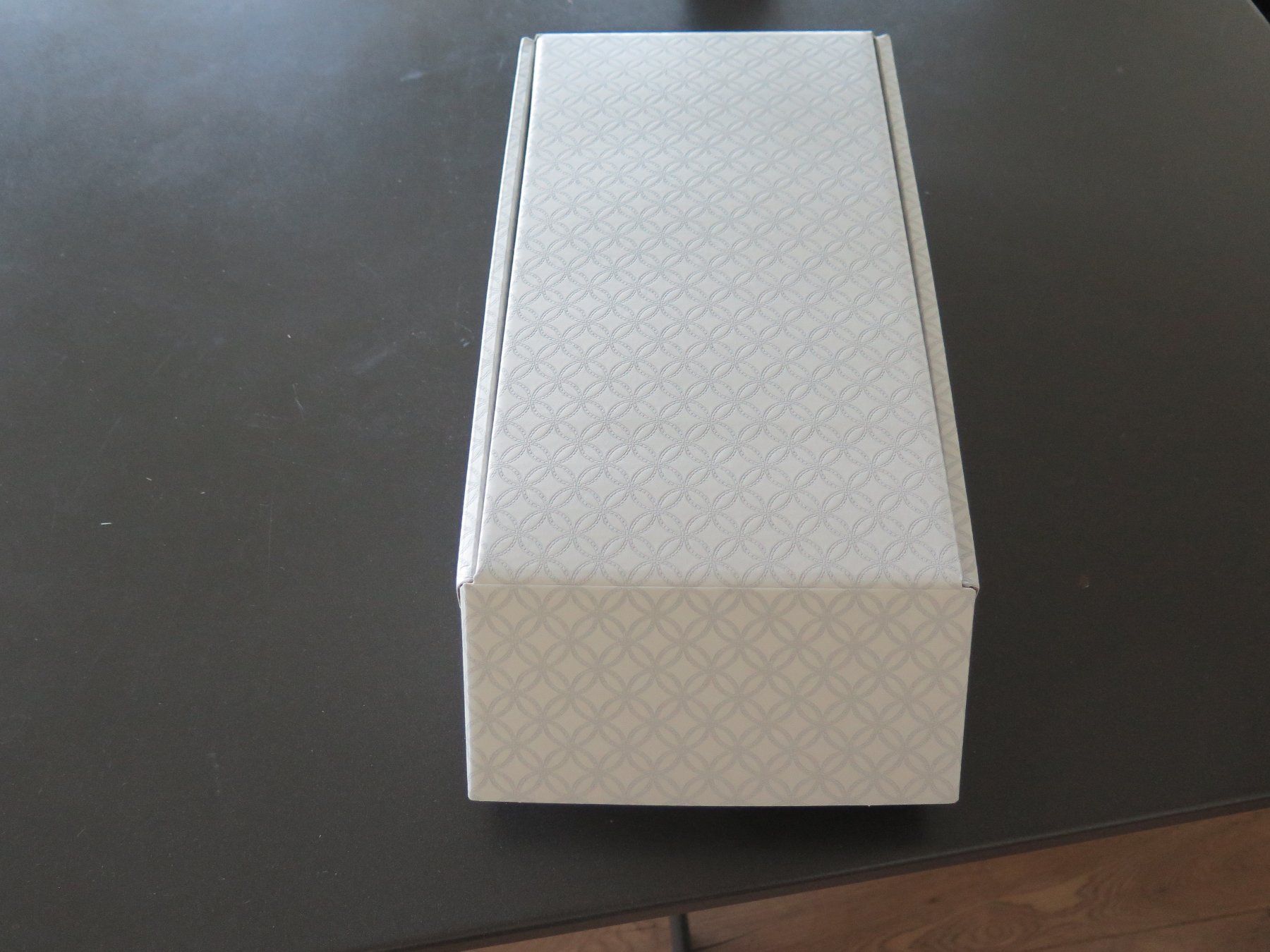 Altro: Verpackungen Flaschen-Geschenkkarton – Nuovo e nell'imballaggio originale da Meisterschwanden venduto da Curriculum 1