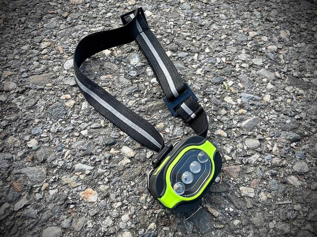 Lampade: Stirnlampe mit verstellbarem Kopfband – Usato da Chur venduto da jol_knw6