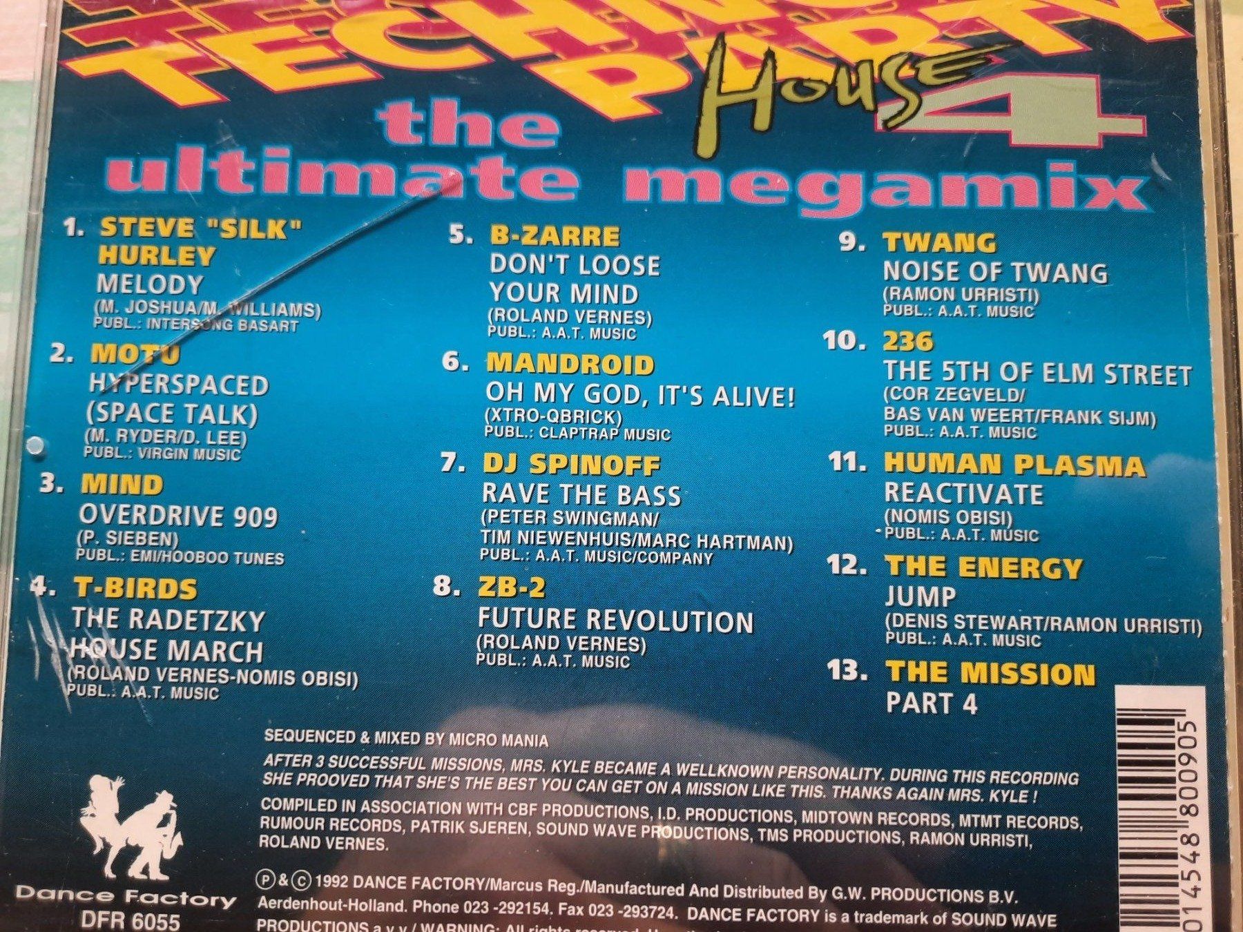 CDs: CD Techno Party - The ultimate megamix 4 – Gebraucht aus Pully von bro_n52j 2